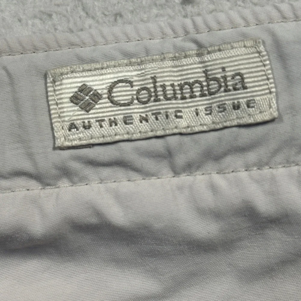 Columbia Cargo Shorts‎ Womens M Gray Nylon Belted Hiking Gorpcore Vintage Y2K